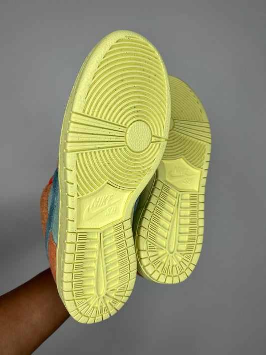 Nike SB Dunk Low Pro PRM “Noise Aqua”