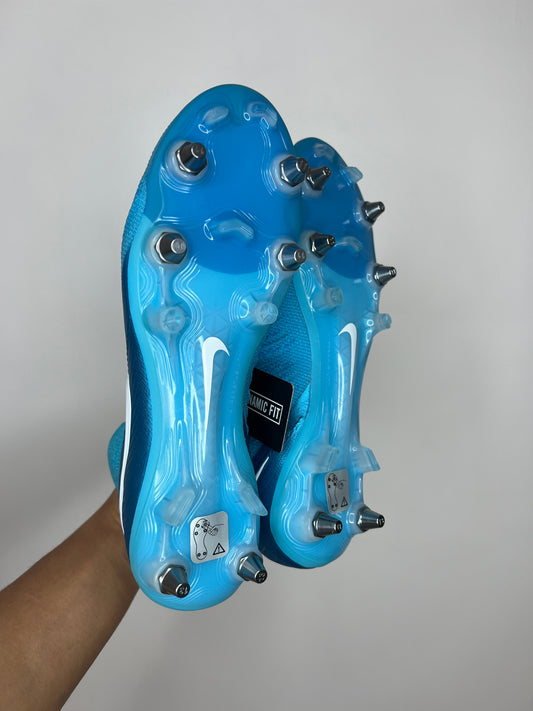 Nike Phantom Luna 2 Elite Sg