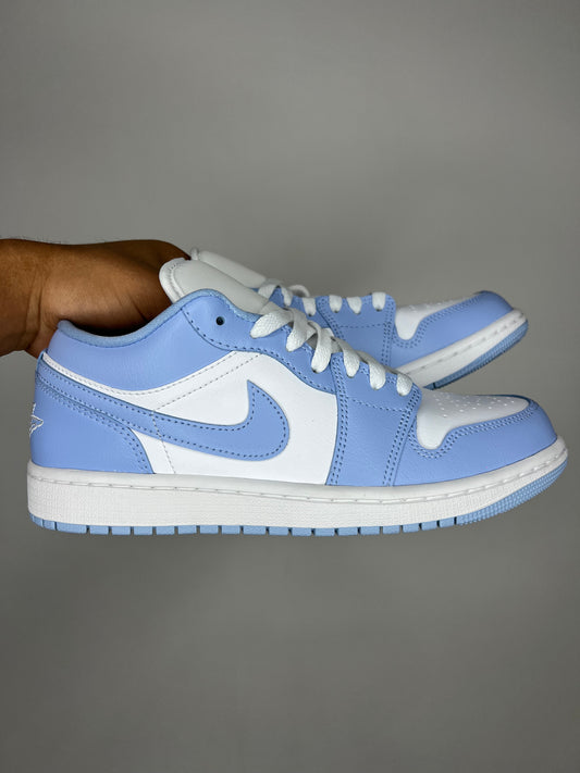 Nike Air Jordan 1 Low W